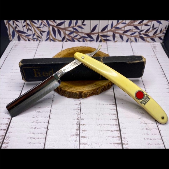 None Other - 🖤 Vintage Solingen 917 Red Point Razor w/Case Made in Germany - Anton Wingen Jr